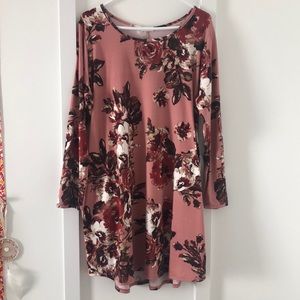 Floral long sleeve dress with pockets